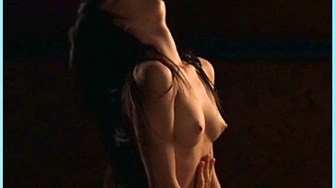 Pic: Emma Lung in Peaches (2004)