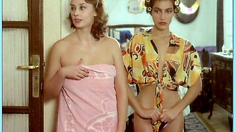 Pic: Mapi Galán in Capullito de alhelí (1986)