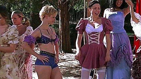 Pic: Wendy Kremer in 2001 Maniacs (2005)