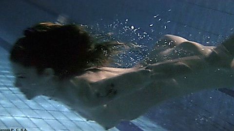 Pic: Juana Acosta in A golpes (2005)