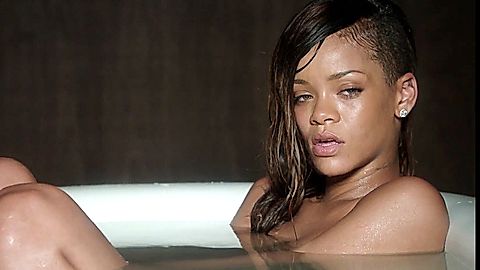 Pic: Rihanna  in Stay (2013)