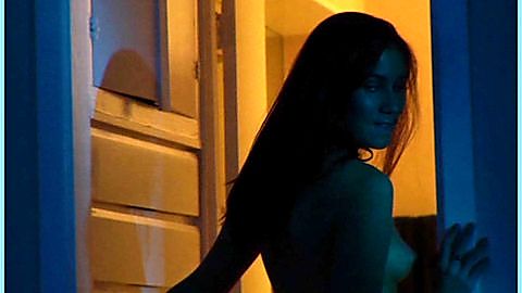 Pic: Erica Roby in Invasion of the Pod People (2007)