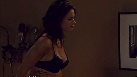 Pic: Missy Peregrym in Rookie Blue
