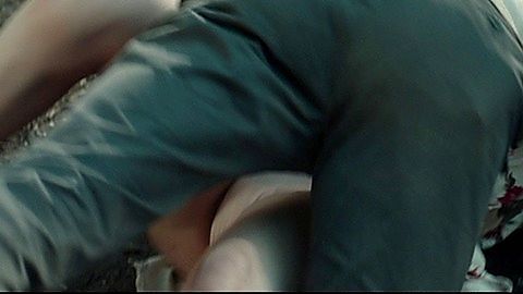 Pic: Evan Rachel Wood in Into the Forest (2016)