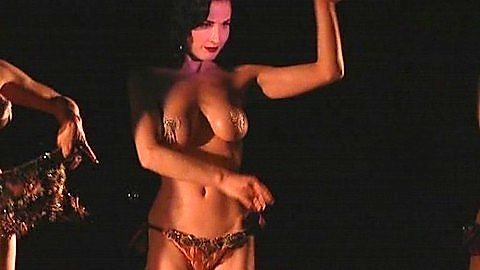 Pic: Dita Von Teese in Exclusiv - Das Star-Magazin