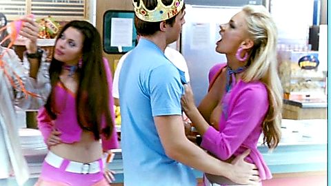 Pic: Tamara Whelan in Bachelor Party Vegas (2006)