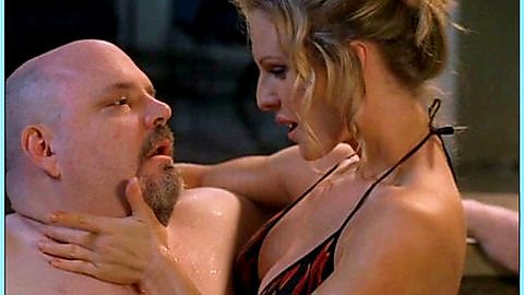 Pic: Diane Klimaszewski in Drop Dead Sexy (2005)