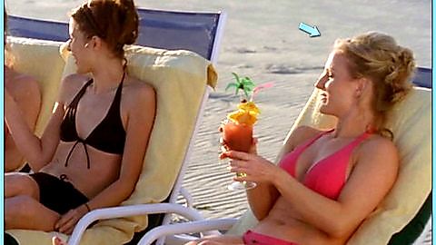Pic: Elaine Klimaszewski in Drop Dead Sexy (2005)