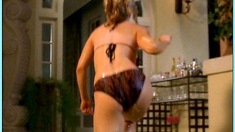 Pic: Elaine Klimaszewski in Drop Dead Sexy (2005)