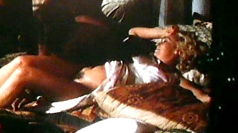 Pic: Aldina Martano in Voglia di guardare (1986)