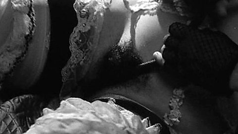 Pic: Meredyth Herold in Singapore Sling (1990)