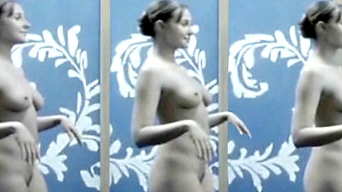 Pic: Francesca Strauss in 7 1/2 Frauen (2006)
