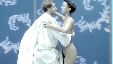 Pic: Caroline Castner in 7 1/2 Frauen (2006)