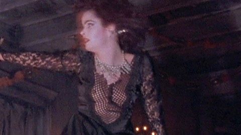 Pic: Amelia Kinkade in Night of the Demons (1988)