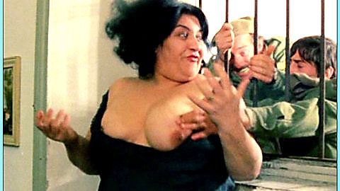 Pic: Alessandra Vazzoler in La soldatessa alle grandi manovre (1978)