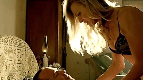 Pic: Stephanie Vogt in Strike Back (2010)