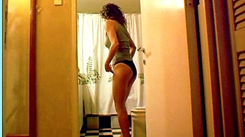 Pic: Viviana Rodríguez in Unfaithful Women (2004)