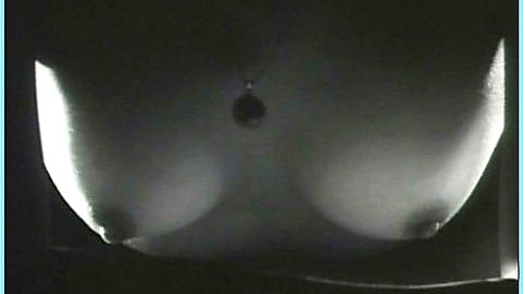Pic: Kuniko Ishii in Hatsukoi: Jigoku-hen (1968)