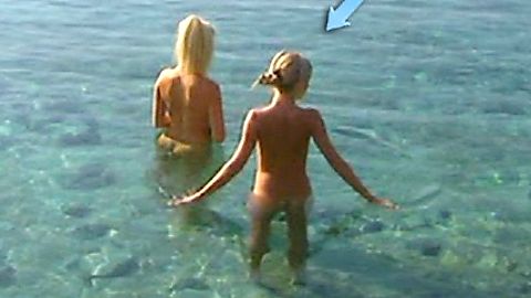 Pic: Sara Jean Underwood in Bridget's Sexiest Beaches (2009)