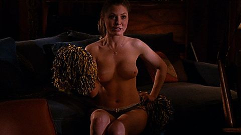 Pic: Kaitlin Doubleday in Hung
