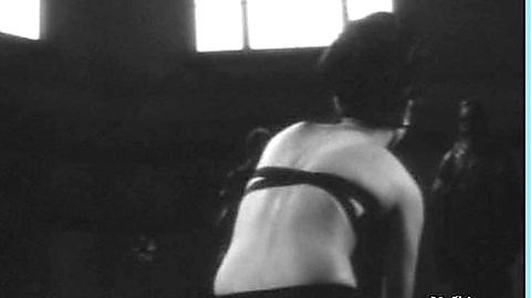 Pic: Mariko Kaga in Only on Mondays (1964)