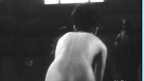 Pic: Mariko Kaga in Only on Mondays (1964)