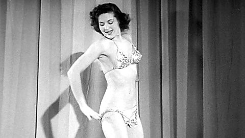 Pic: Illona  in Ding Dong Night at the Moulin Rouge (1951)
