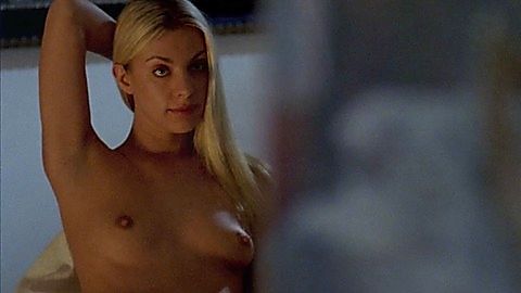 Pic: Tatiana Vidus in Headspace (2005)