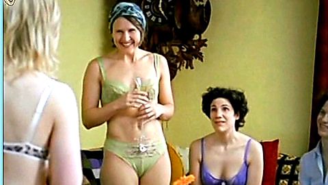Pic: Inka Pabst in Unter dem Eis (2005)