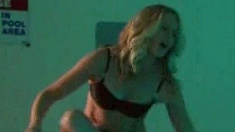 Pic: Jessica St. Clair in Playing House (2014)
