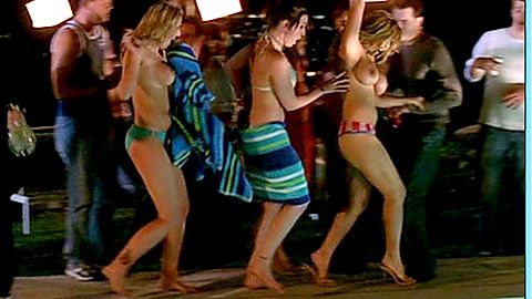 Pic: Dita de Leon in Bottoms Up (2006)