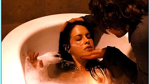 Pic: Victoria Hill in Macbeth (2006)