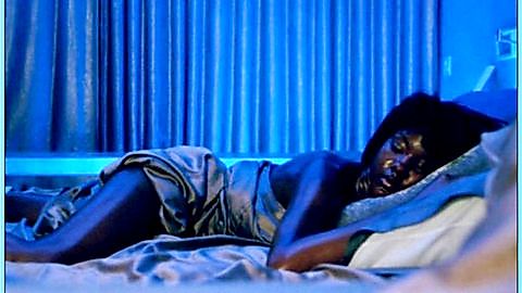 Pic: Taral Hicks in Belly (1998)