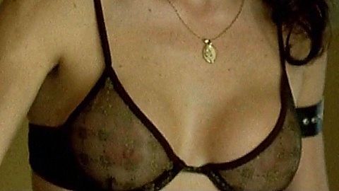 Pic: Flora Martinez in Rosario Tijeras (2005)