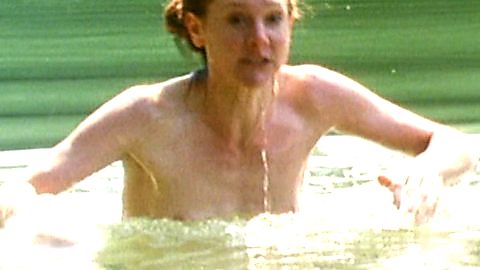 Pic: Nanette Bauer in Sommergeschäfte (2002)
