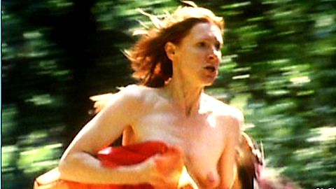 Pic: Nanette Bauer in Sommergeschäfte (2002)