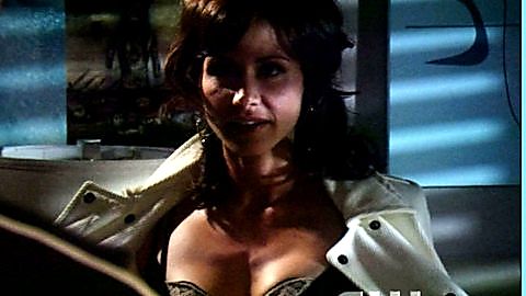 Pic: Valerie Cruz in Hidden Palms (2007)