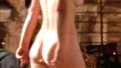 Pic: Isabel Brook in Friends & Crocodiles (2005)
