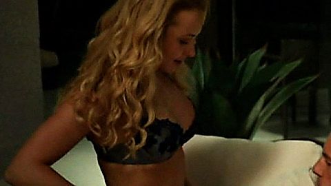 Pic: Hayden Panettiere in Nashville (2012)