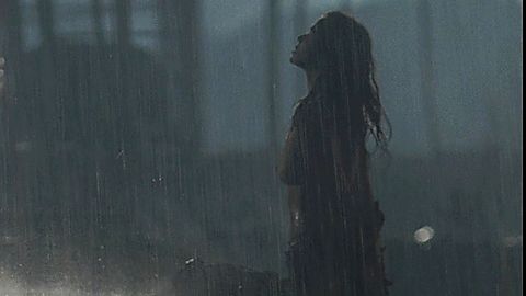 Pic: Moon Bloodgood in Terminator Salvation (2009)