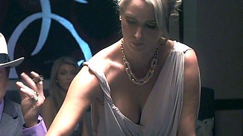 Pic: Katherine LaNasa in The Squeeze (2015)