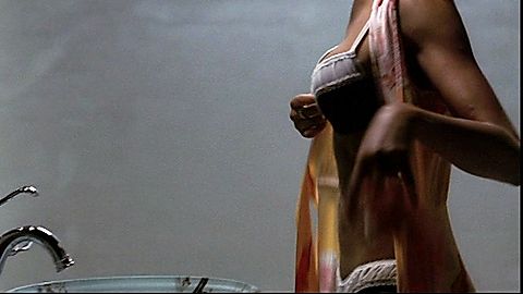 Pic: Ellen Ewusie in Fear Itself (2008)