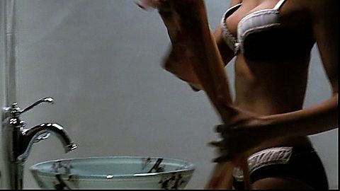 Pic: Ellen Ewusie in Fear Itself (2008)