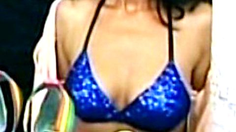 Pic: Melanie Blocksdorf in Unser Reigen! (2006)
