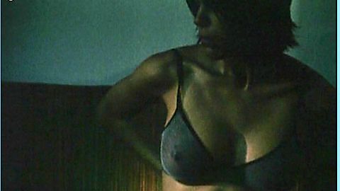 Pic: Valentina Bassi in A Lucky Day (2002)