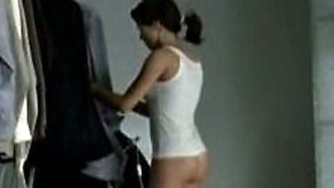 Pic: Natalia Avelon in Gegengerade - 20359 St. Pauli (2011)