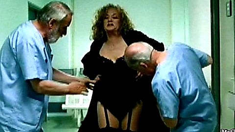 Pic: Catherine Hiegel in Les côtelettes (2003)