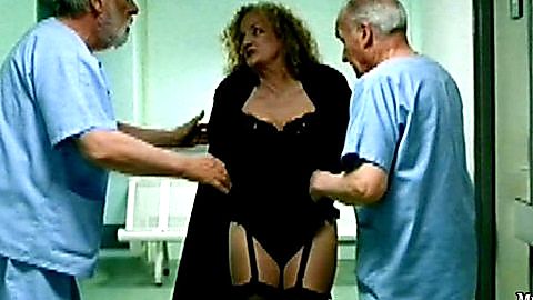 Pic: Catherine Hiegel in Les côtelettes (2003)