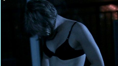 Pic: Anessa Ramsey in The Signal (2007)