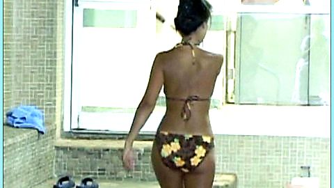 Pic: Jessi Morales in Unreal (2004)